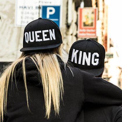 Kép valamiből King és Queen páros sapkák