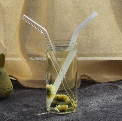 Kép valamiből Hajlított üveg szívószál – átlátszó