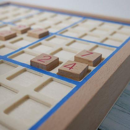 Kép valamiből Fából készült sudoku