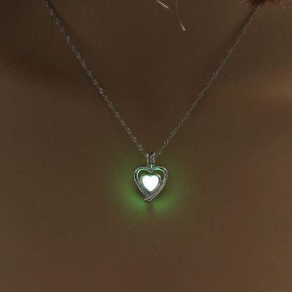Kép Világító nyaklánc szív alakú medállal