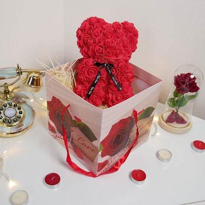 Kép valamiből Ajándékdoboz 22 cm - Valentin-rózsa