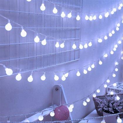 Kép valamiből LED fényfüzér kis izzókkal - hideg fény