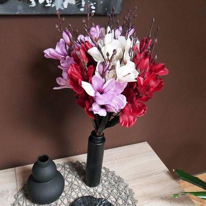 Kép valamiből Művirágok vázába - piros