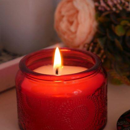 Kép valamiből Üvegben lévő illatos gyertya - piros, levendula illat