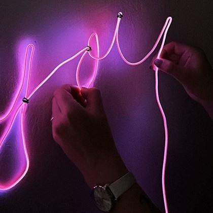 Kép valamiből Készítse el saját neonfeliratát!