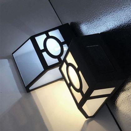 Kép valamiből Dekoratív falra szerelhető napelemes lámpa - hideg fehér