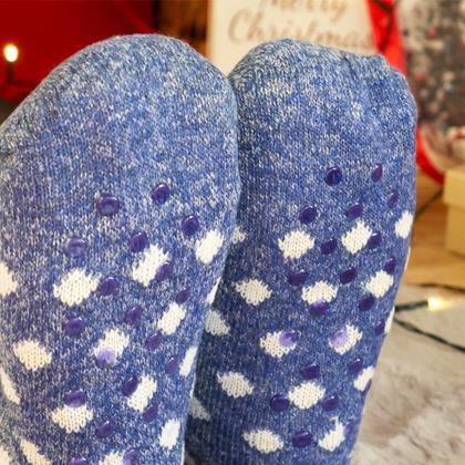 Kép valamiből Karácsonyi meleg zokni szőrme béléssel - pöttyös