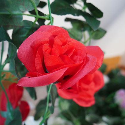 Kép valamiből Műnövény csüngő virág 90 cm -  piros