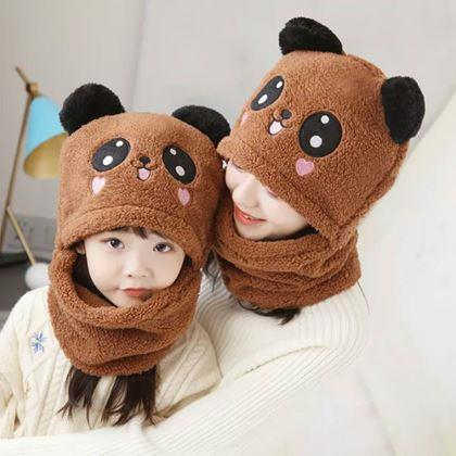 Kép valamiből Sapka és nyakmelegítő macifülekkel -  barna