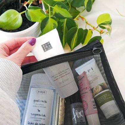 Kép valamiből Átlátszó kozmetikai neszesszer cipzárral