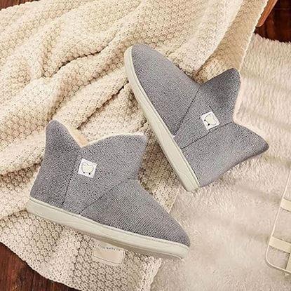 Kép Magas, meleg, bundás mamuszok