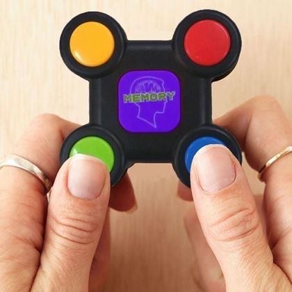 Kép valamiből Memória játék fényekkel és hanggal