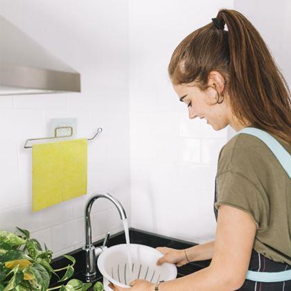 Kép valamiből Rozsdamentes, öntapadós papírtörlő tartó