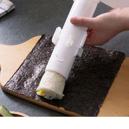 Kép valamiből Sushi készítő