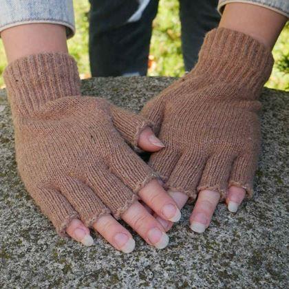 Kép valamiből Ujjatlan kesztyű  -  barna