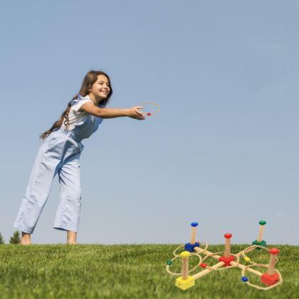 Kép valamiből Fa gyűrűdobáló játék