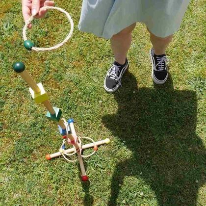 Kép valamiből Fa gyűrűdobáló játék