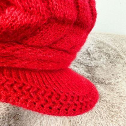 Kép valamiből Bélelt svájci sapka szőrmével - piros