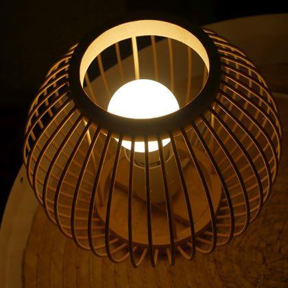 Kép valamiből Bambusz asztali lámpa LED izzóval, meleg fehér