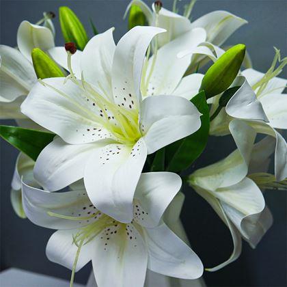Kép valamiből Mű liliomcsokor - fehér