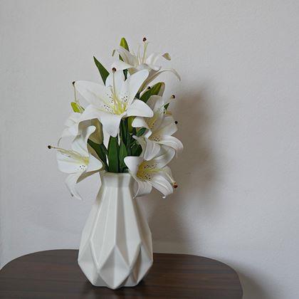Kép valamiből Mű liliomcsokor - fehér