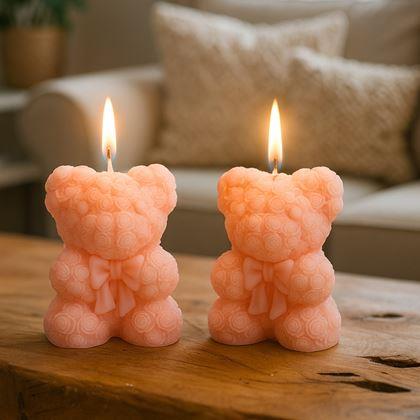 Kép valamiből Ajándékcsomag rózsából készült maci gyertyával - rózsaszín