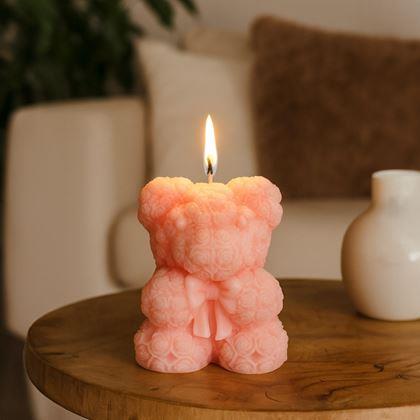 Kép valamiből Ajándékcsomag rózsából készült maci gyertyával - rózsaszín