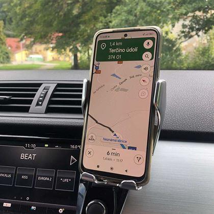 Kép valamiből Deluxe mobiltelefon-tartó vezeték nélküli töltéssel