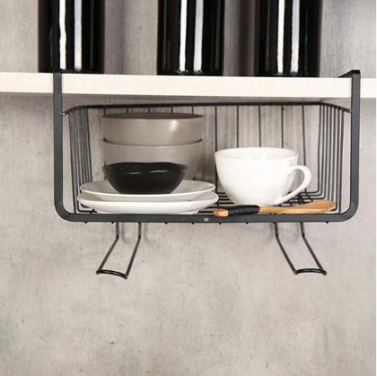 Kép valamiből Függeszthető fém kosár akasztókkal - fekete