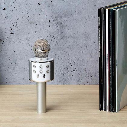 Kép valamiből Vezeték nélküli karaoke mikrofon hangszóróval és Bluetooth-szal, ezüst színben