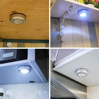 Kép valamiből Öntapadós 3 LED-es lámpa, ezüst színű