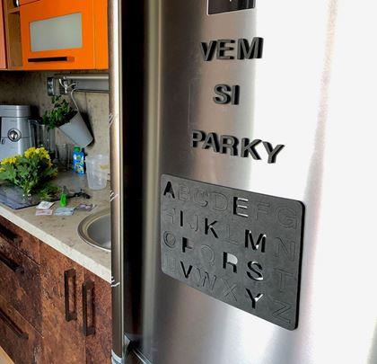 Kép valamiből Mágneses betűk hűtőszekrényre