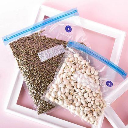 Kép valamiből Élelmiszer vákuumozó szett – pumpa + 10 tasak