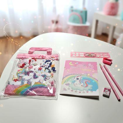 Kép valamiből Egy szett iskolai eszköz gyerekeknek - egyszarvú