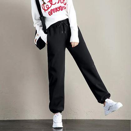 Kép valamiből Női melegítőnadrág bundával  -  XS/M