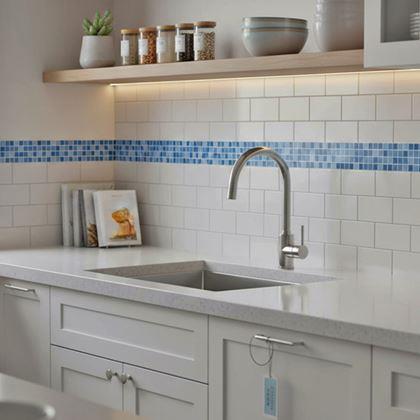 Kép valamiből Öntapadós mozaik szegély - kék mix