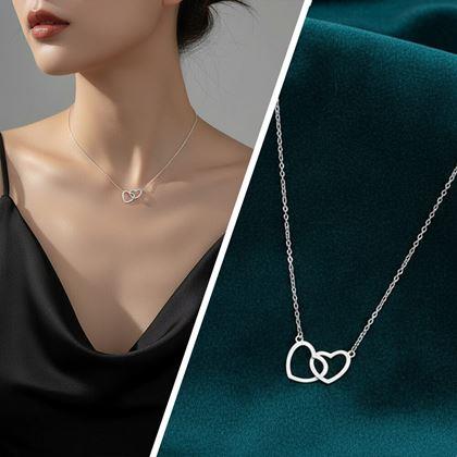 Kép valamiből Nyaklánc -  összekapcsolt szívek