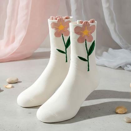 Kép valamiből Zokni virágokkal