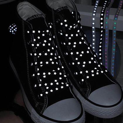 Kép valamiből Fűzők reflektív csillagokkal - fekete