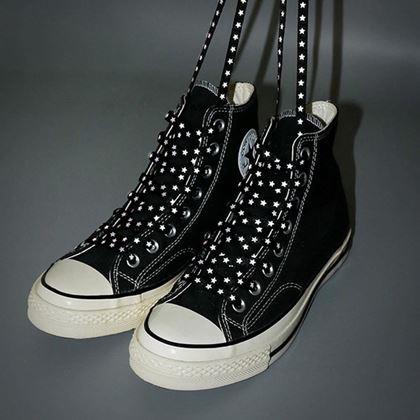 Kép valamiből Fűzők reflektív csillagokkal - fekete