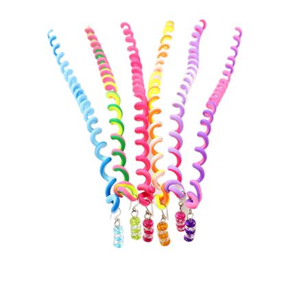 Kép valamiből Hajdíszek – spirálok gyöngyökkel, 6 db