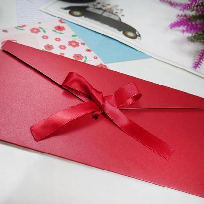 Kép valamiből Ajándék boríték szalaggal -  piros