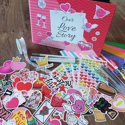 Kép valamiből Élmény napló/fotóalbum pároknak + kreatív matrica szett