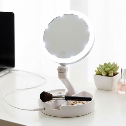 Kép valamiből Világító kozmetikai tükör