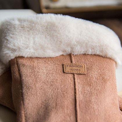 Kép valamiből Kesztyű szőrmével  -  barna