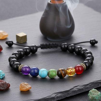 Kép valamiből A hét csakra ásványkarkötő