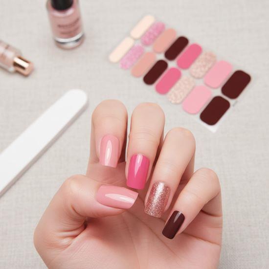 Kép valamiből Körömmatricák  - rózsaszín és bordó