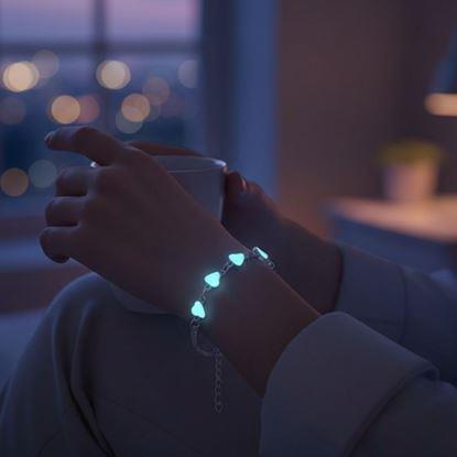 Kép Világító karkötő - szívek