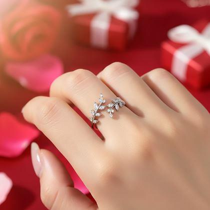 Kép valamiből Elegáns állítható méretű gyűrű