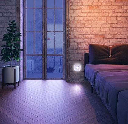 Kép valamiből Éjszakai LED lámpa elemmel és mozgásérzékelővel